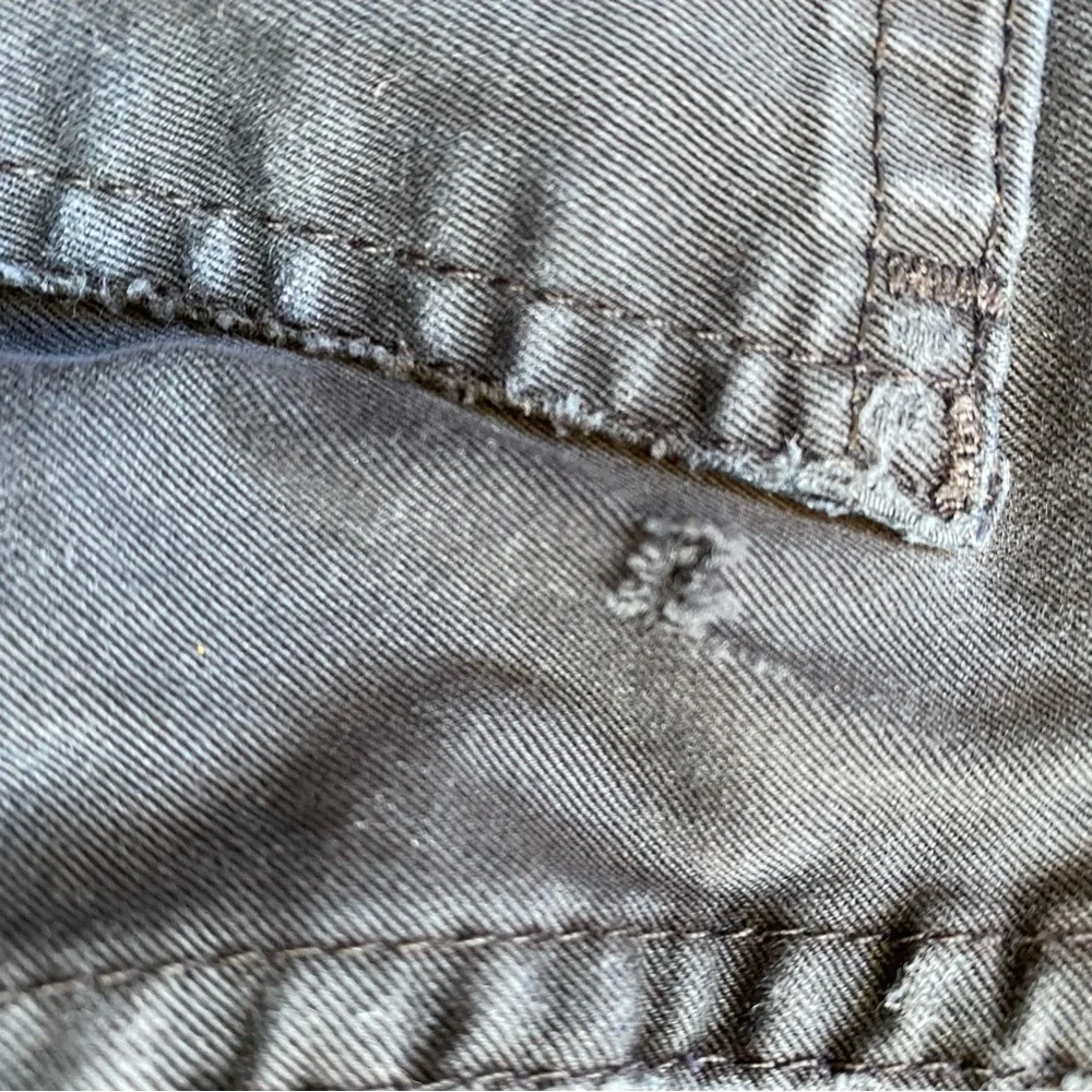 Vintage Levi’s Low Rise silver tab boot cut Jeans - Picture 6 of 12